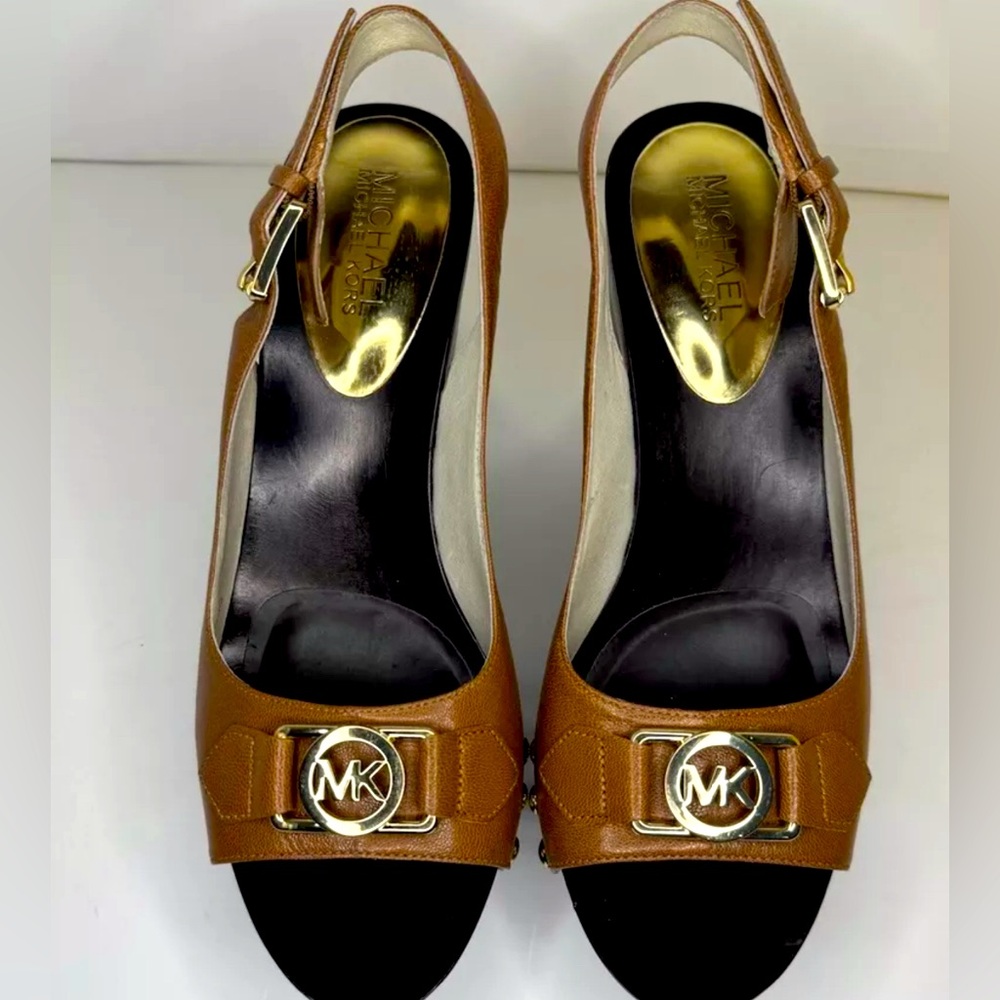 NWOB! Michael Kors Women’s Wedge Sandals - size 9.5